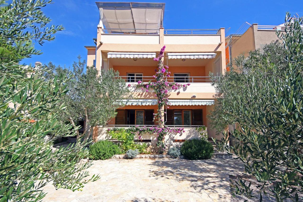 Apartments By The Sea Zaboric, Sibenik - 468 * Zaboric