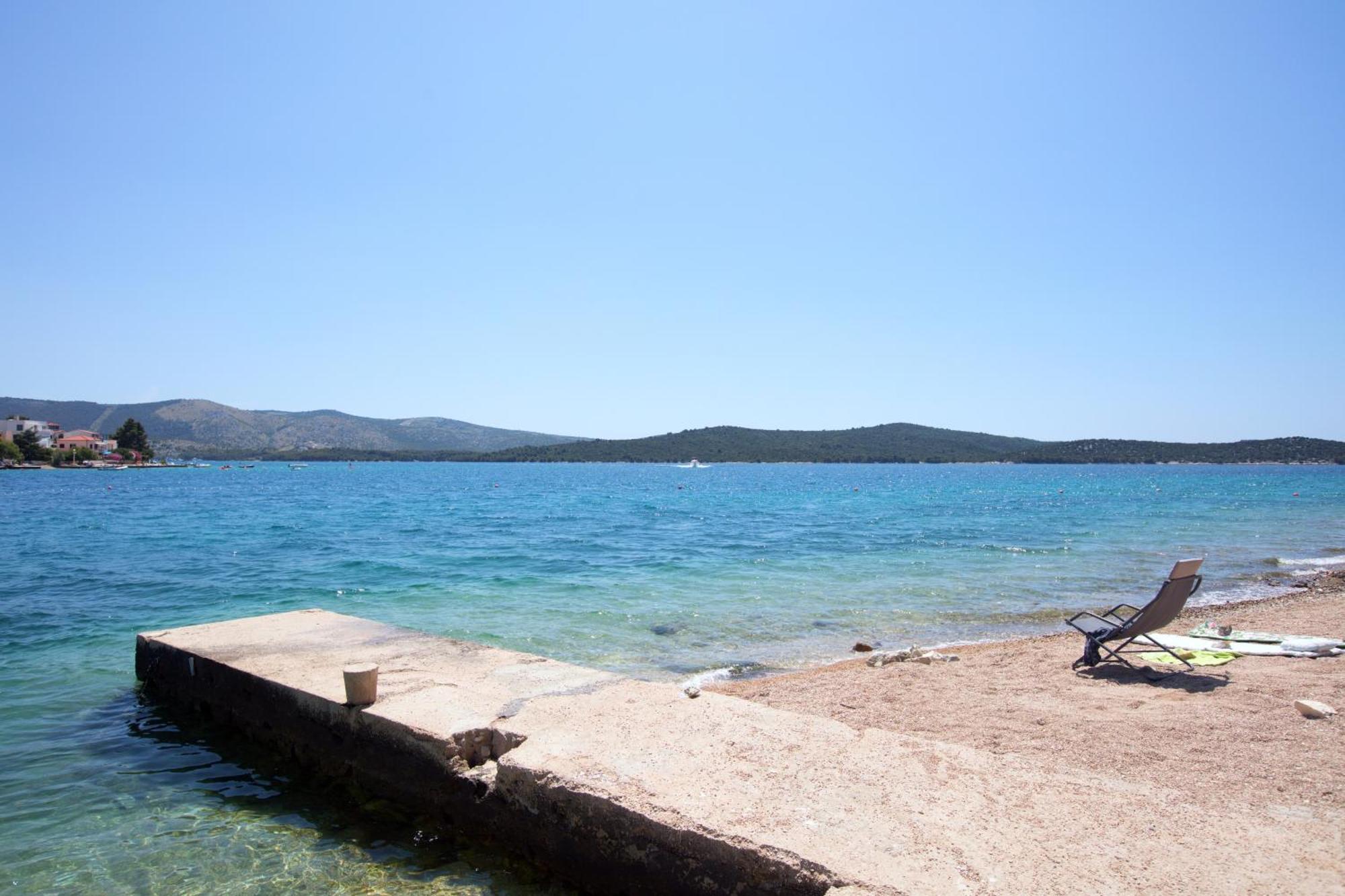 Apartments By The Sea Zaboric, Sibenik - 468 Apartment *